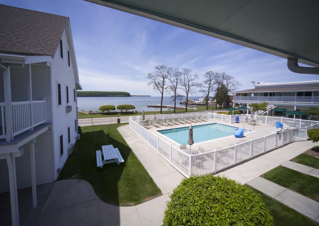 Edgewater Resort Ифрейм Екстериор снимка
