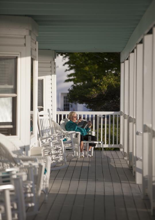 Edgewater Resort Ифрейм Екстериор снимка
